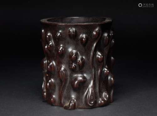Red sandalwood and pomegranate pattern pen holder in Qing Dy...