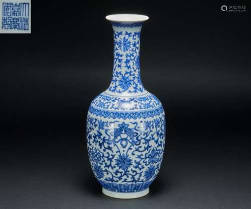 Blue and White Porcelain Flower Vase Qing Dynasty
