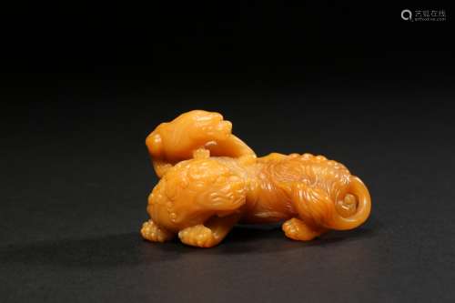 The first piece of yellow stone beast from Shoushan field in...