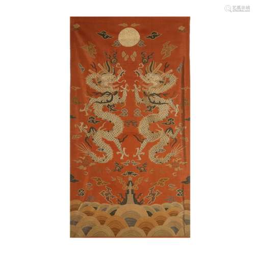 Double Dragon Vessel Tapestry in Qing Dynasty