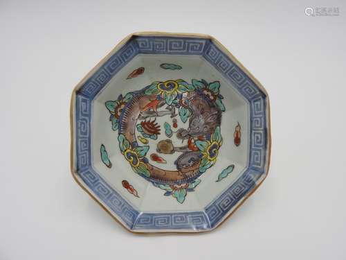 JAPANESE IMARI ENAMELLED OCTAGONAL BOWL 18TH/19TH CENTURY pa...