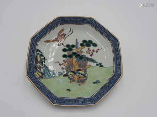 JAPANESE IMARI ENAMELLED OCTAGONAL PLATE 18TH CENTURY p...