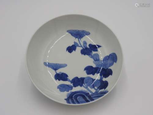 JAPANESE BLUE AND WHITE NABESHIMA DISH 20TH CENTURY painted ...