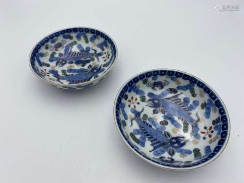 PAIR OF JAPANESE IMARI BOWLS EDO PERIOD, 18TH CENTURY the in...