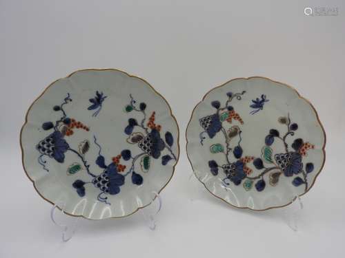 PAIR OF IMARI ENAMELLED PLATES  EDO PERIOD, 18TH CENTURY pai...