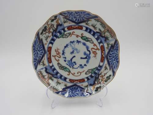 JAPANESE IMARI DISH LOBED DISH  EDO PERIOD, 18TH CENTURY pai...