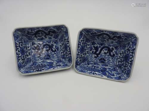 PAIR OF IMARI BLUE AND WHITE KO IMARI SEMETSUKE RECTANGULAR ...