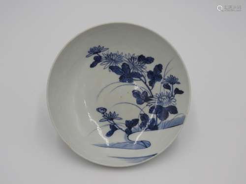 BLUE AND WHITE NABESHIMA DISH  EDO PERIOD painted in undergl...