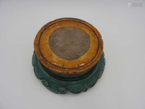 TURQUOISE-GLAZE POTTERY STAND MING DYNASTY top, 14cm diam