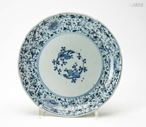 JAPANESE BLUE AND WHITE DISH EDO PERIOD, 18TH CENTURY painte...