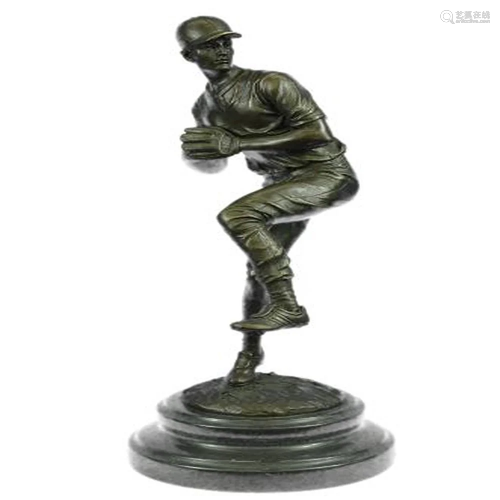 Baseball Lover Bronze Statue