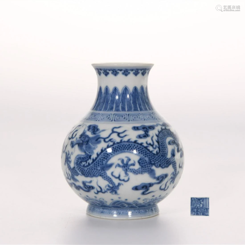 A Blue and White Dragon Zun Vase Qianlong Mark