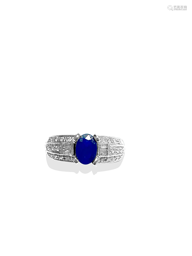 Vintage 1.50 Carat Natural Blue Sapphire Diamond Ring