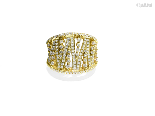 0.786 Carat Diamonds in 18K yellow gold. Vintage Ring