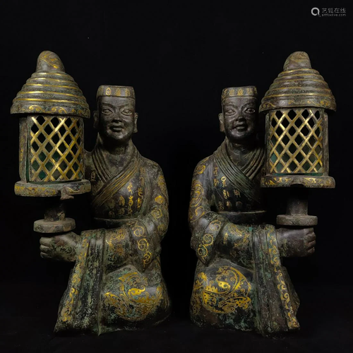 A pair of Zhanhan bronze long letter palace lanterns