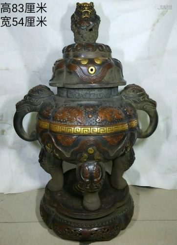 Gold gilt copper incense burner, weight 66 kg