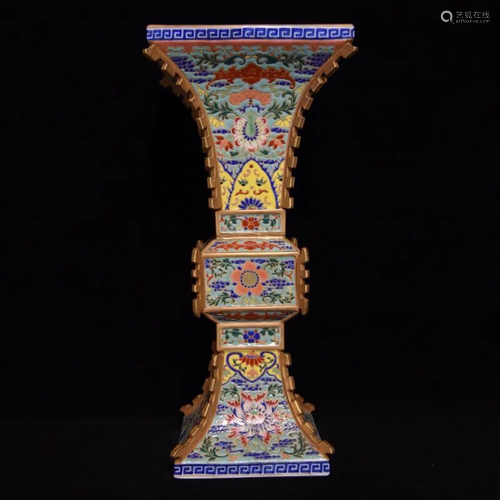 Qing Dynasty Qianlong enamel flower goblets, 36Ã—16cm