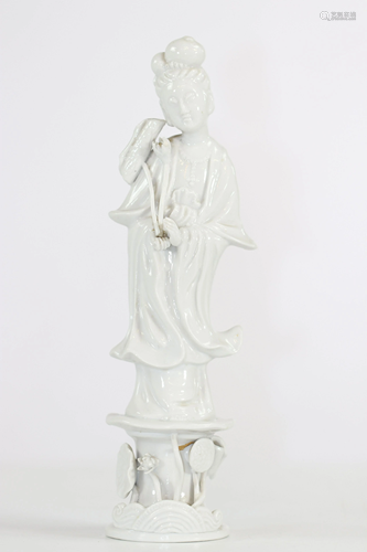 White Chinese statue - circa 1900 - finger missing -