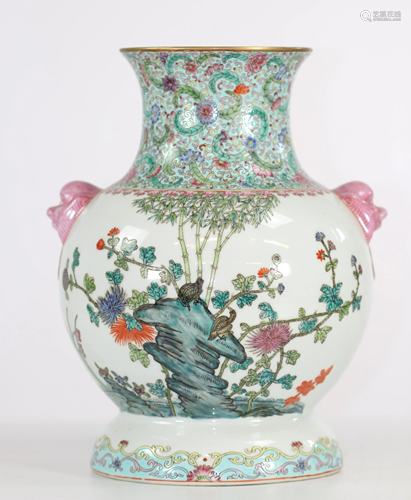 China porcelain vase decorated with quail republic