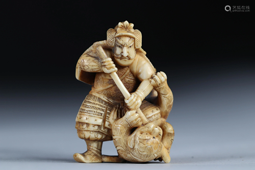 Netsuke / Okimono carved - a samurai fighting a tiger.