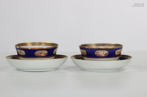 Pair of porcelain bowls, Compagnie des Indes, in the