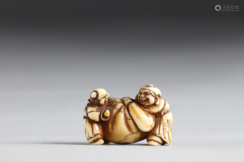 Netsuke carved character. Japan Edo period signature