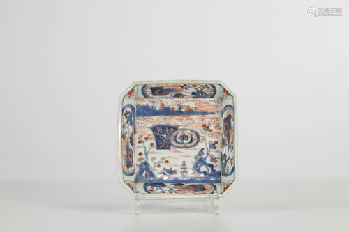 Imari porcelain dish, Japan XIX.