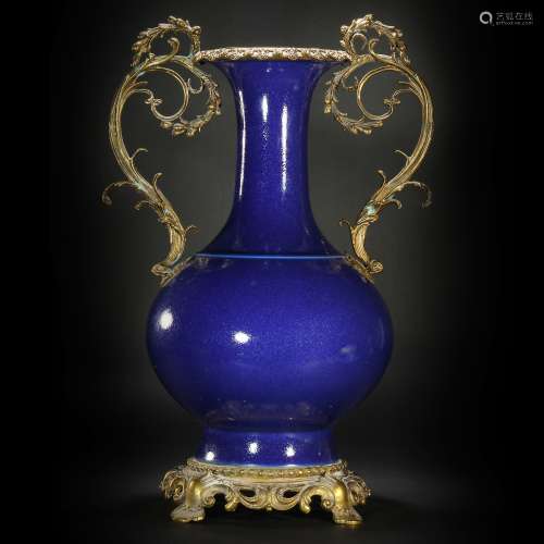 Blue Glazed Two Ears Showing Vase from Qing