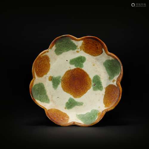 Tri-Colored Flower Plate from Liao