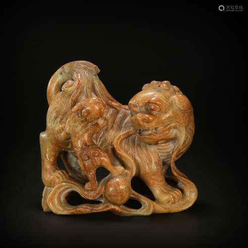 ShouShan Stone Ornament in Lion form from Qing