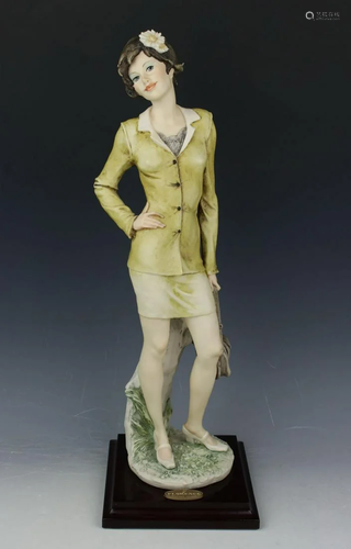 Giuseppe Armani Figurine 1193C 