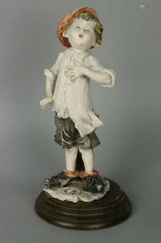 Giuseppe Armani Figurine Boy Singing