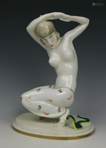 Galluba & Hofmann Art deco Figurine 