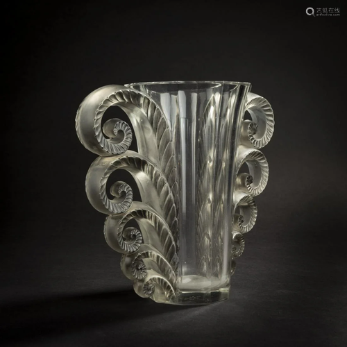 René Lalique, 'Beauvais' vase, 1931