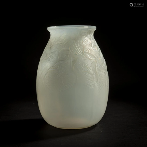 René Lalique, 'Borromée' vase, 1928