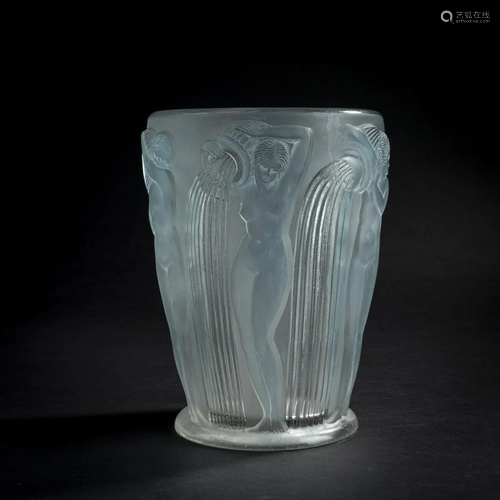 René Lalique, 'Danaïdes' vase, 1926