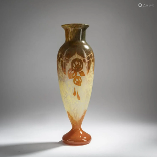 Schneider, Épinay-sur-Seine, 'Coqueret' vase,