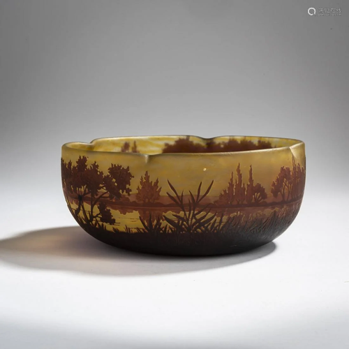 Daum Frères, Nancy, 'Paysage lacustre' bowl, c.