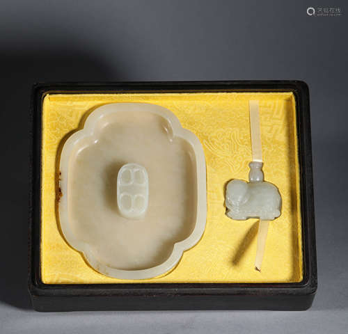 Qing Dynasty - Hetian Jade Incense Sticks