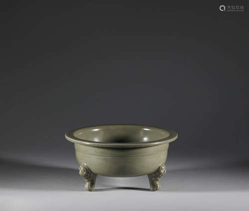 Ming Dynasty - Longquan Three-legged Brush Wash