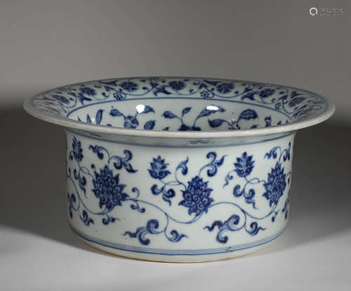Qing Dynasty - Yongle Blue-and-white Turning Pot