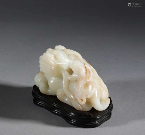 Qing Dynasty - Hetian Jade Beast