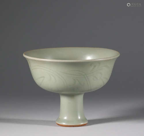 Song Dynasty - Longquan Goblet