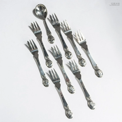 Copenhagen, 8 forks, 1 sugar spoon, 1933-38