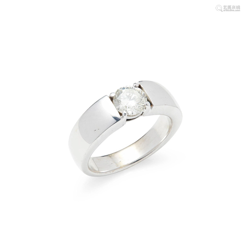 A single stone diamond ring