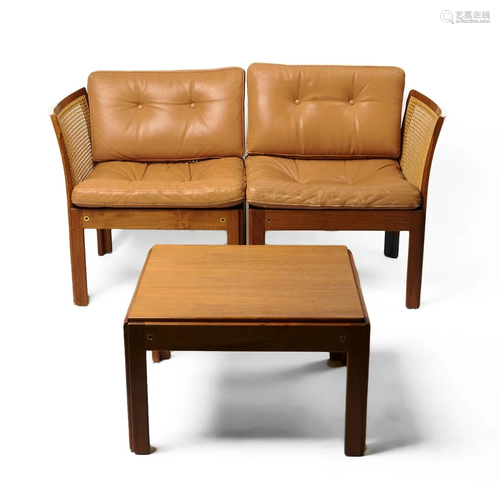 Illum Wikkelso CFC Silkeborg Plexus Loveseat & Table