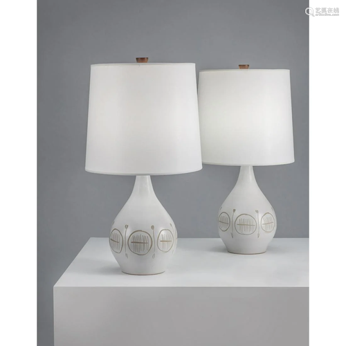 Jane & Gordon Martz (20th c.) Pair of table lamps