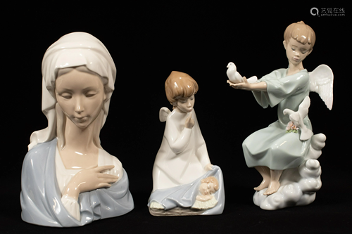 LLADRO PORCELAIN FIGURINES, 3 PCS, H 6.5