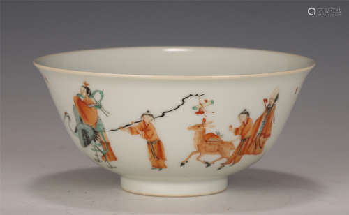 A CHINESE IRON RED FIGURE PATTERN PORCELAIN BOWL