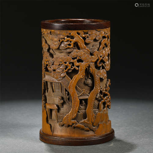 A CHINESE BAMBOOCARVING BRUSH POT